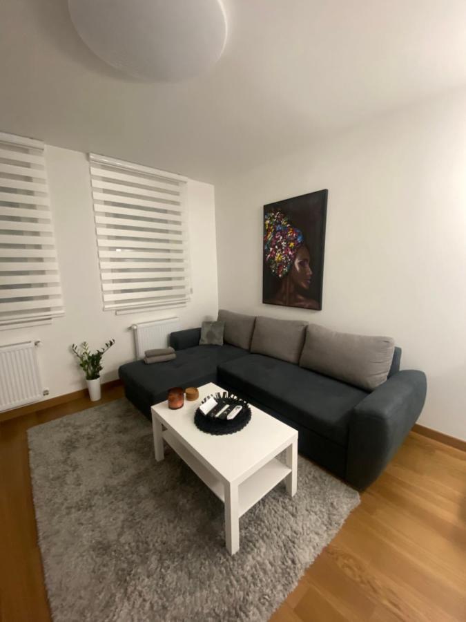 Apartment 212 Subotica Bagian luar foto