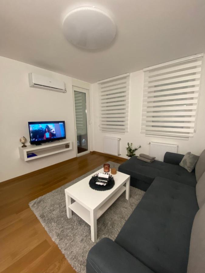 Apartment 212 Subotica Bagian luar foto